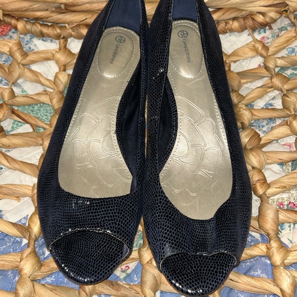 Giani Bernini Navy Blue Textured Peep Toe Flats 9.5 M - Picture 3 of 10